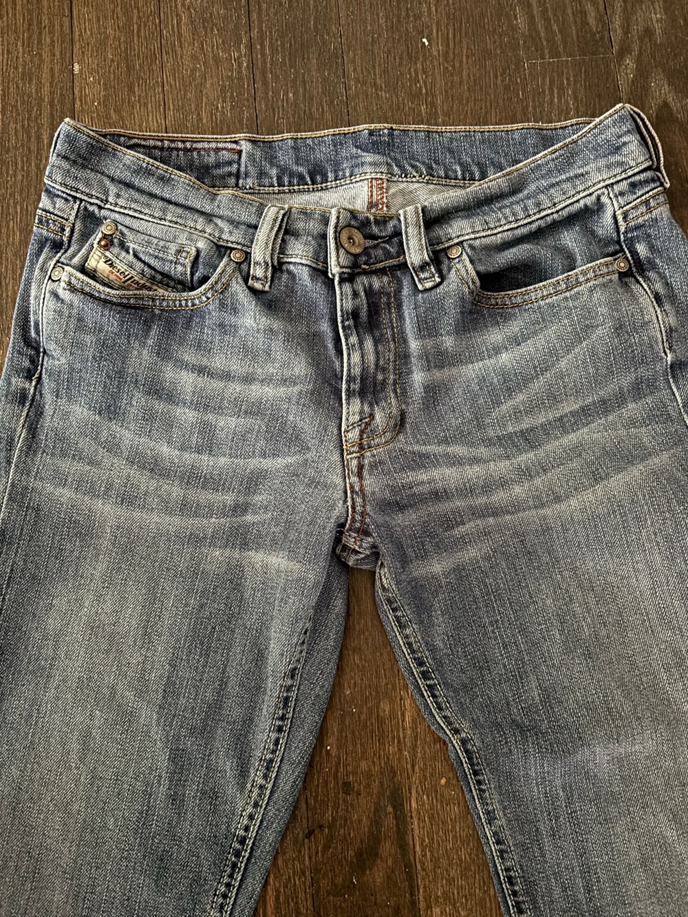 A.E.O. and ITALIAN made Diesel Industry light Indigo Blue  Jeans sz 28 - Picture 8 of 13
